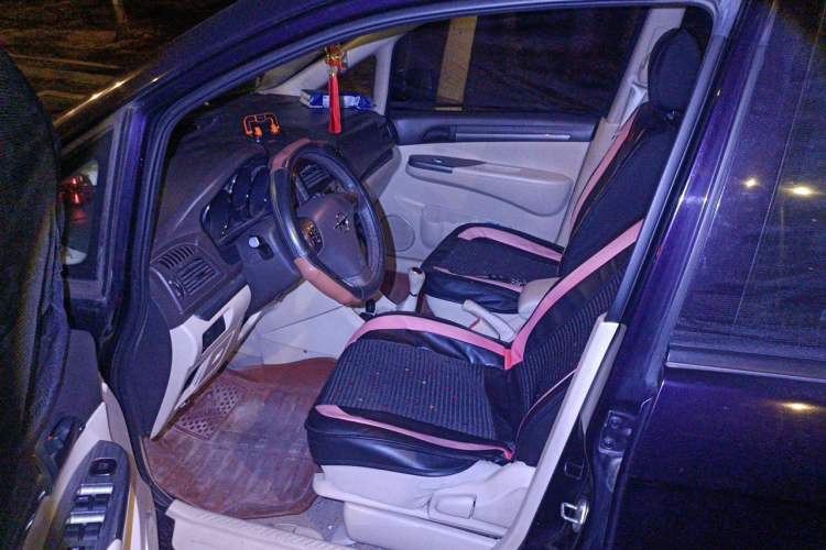 Used Haima Puxima 2013 1.6L Manual 7-Seater Creative Edition Left Front Seat
