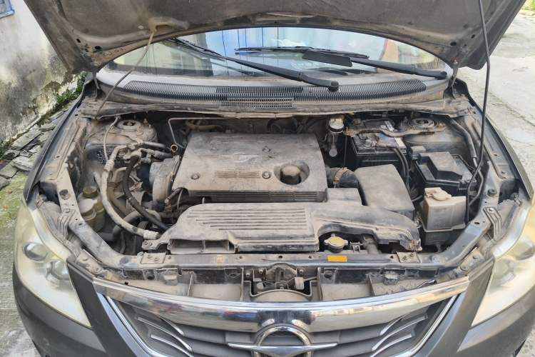 Used Haima Puxima 2013 1.6L Manual 7-Seater Adventure Edition Engine Bay