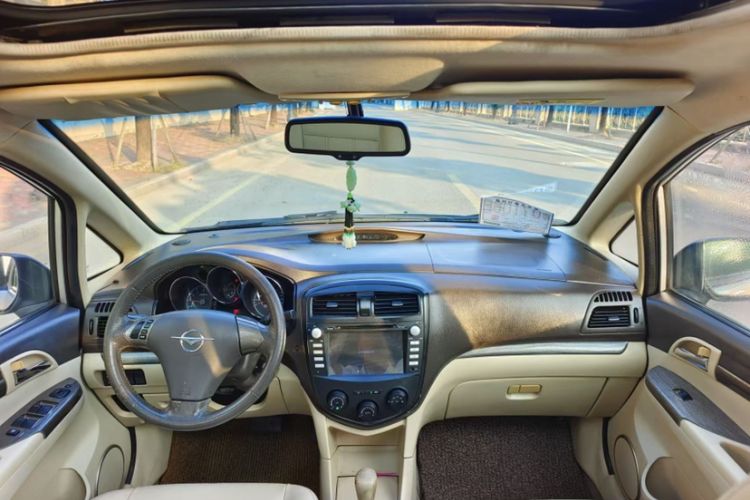 Used Haima Puxima 2013 1.8L Automatic 7-Seater Deluxe Edition Interior 1