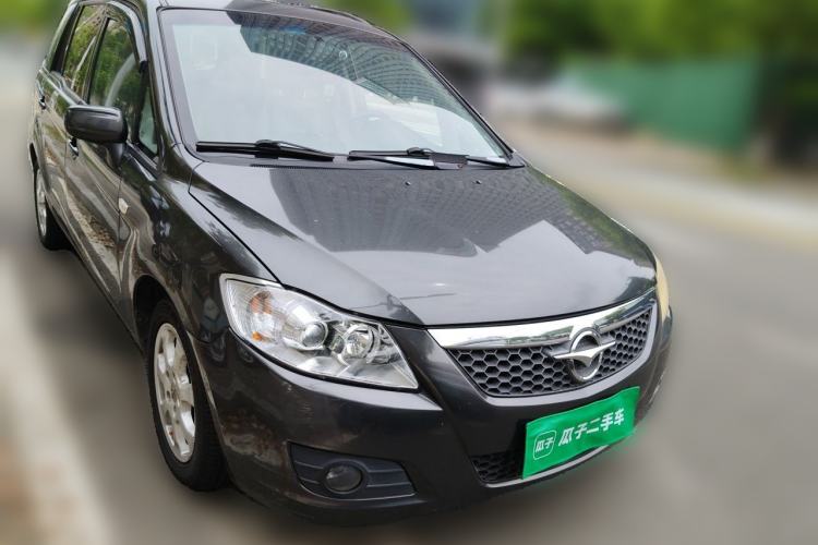 Used Haima Puxima 2014 1.8L Automatic 7-Seater Deluxe Edition Front Right 45 Deg