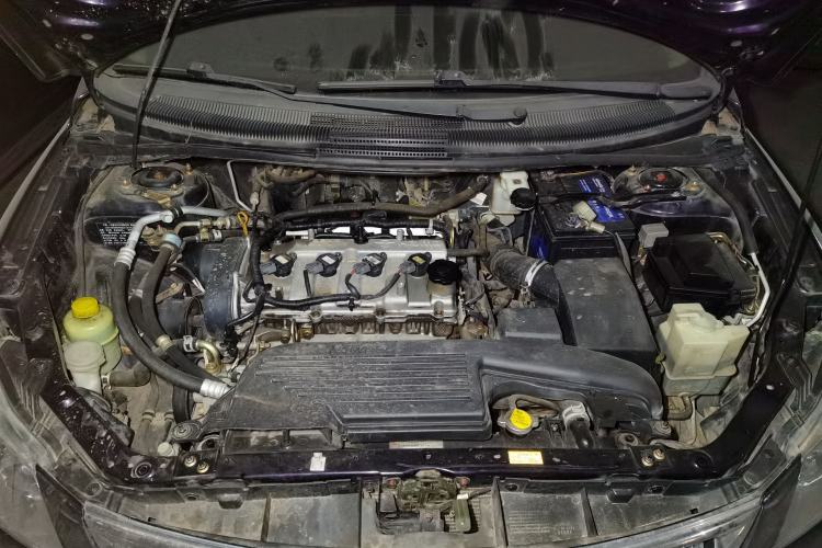 Used Haima Puxima 2014 1.6L Manual 7-Seater Creative Edition Engine Bay