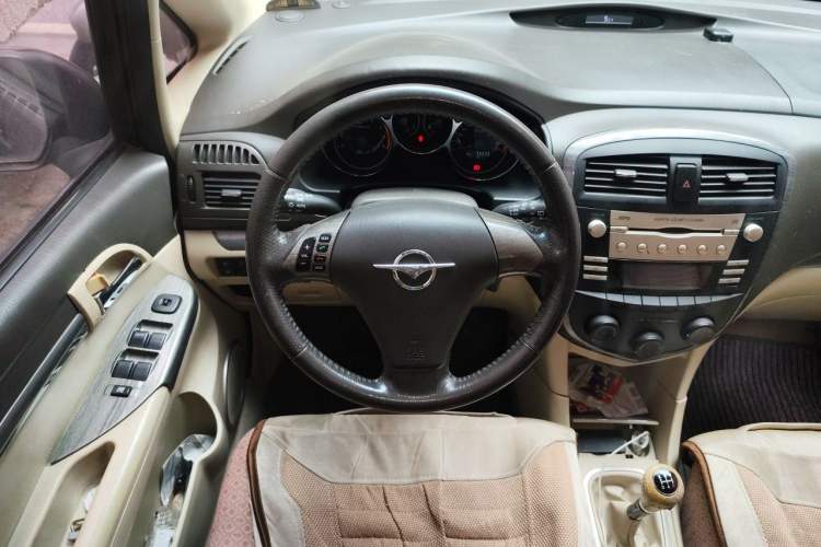 Used Haima Puxima 2014 1.6L Manual 7-Seater Creative Edition Steering Wheel