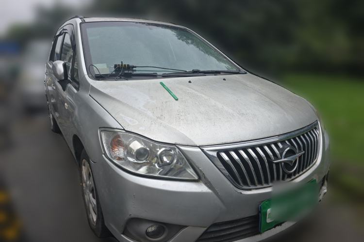 Used Haima Puxima 2014 1.6L Manual 7-Seater Creative Edition Front Right 45 Deg