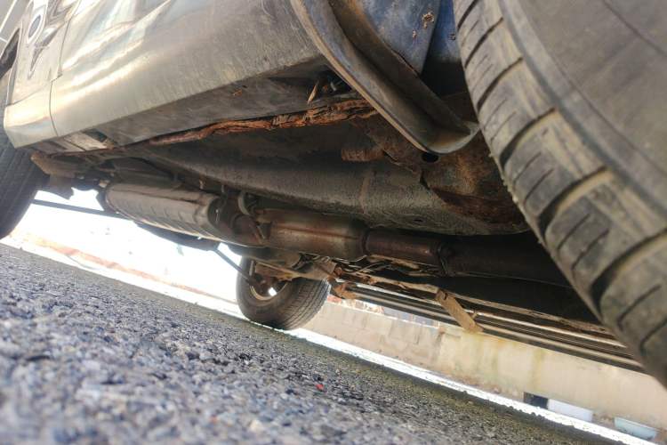 Used Haima Qishi 2010 2.0L Urban Elite Edition Chassis Front Right