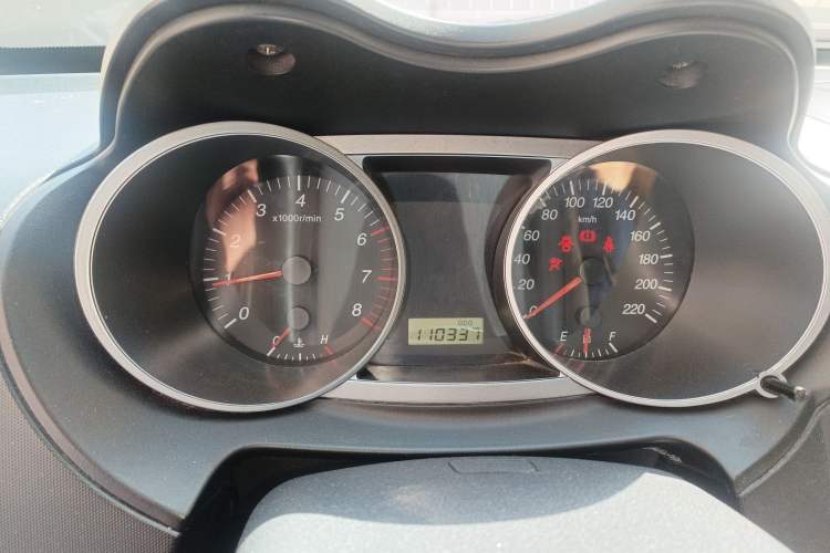 Used Haima Qishi 2010 2.0L Urban Elite Edition Instrument Cluster