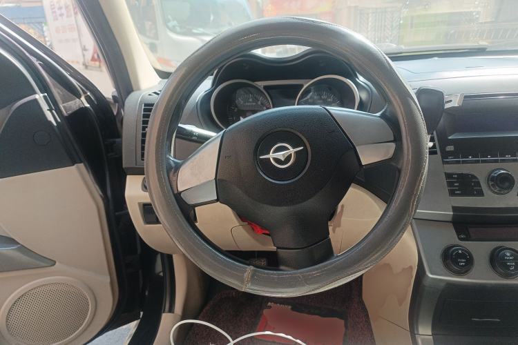 Used Haima Qishi 2010 2.0L Urban Elite Edition Steering Wheel