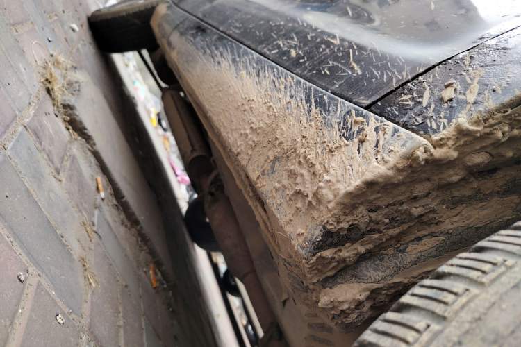 Used Haima Qishi 2010 2.0L Urban Elite Edition Chassis Front Right