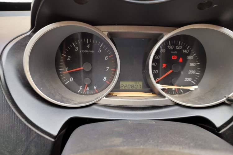 Used Haima Qishi 2010 2.0L Urban Elite Edition Instrument Cluster