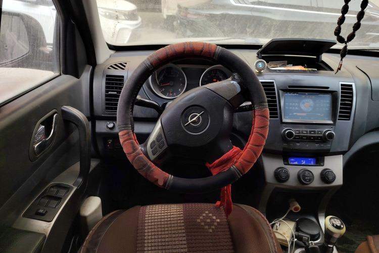 Used Haima Qishi 2010 2.0L Urban Elite Edition Steering Wheel