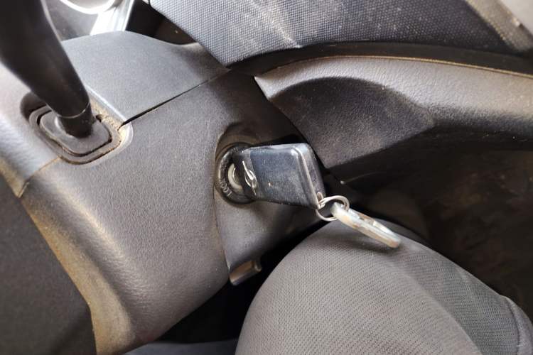 Used Haima Qishi 2010 2.0L Urban Elite Edition Vehicle Key