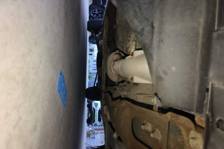 Used Haima Qishi 2010 2.0L Urban Elite Edition Chassis Front