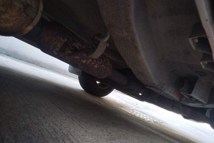 Used Haima Qishi 2010 2.0L Urban Elite Edition Chassis Front Right