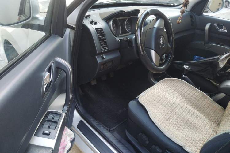 Used Haima Qishi 2010 2.0L Urban Elite Edition Driver Seat