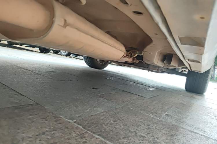 Used Haima Qishi 2011 2.0L Silk Road Limited Edition Chassis Rear Right
