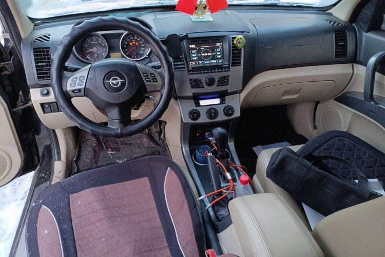 Used Haima Qishi 2012 2.0L Automatic Elegant Style Center Console