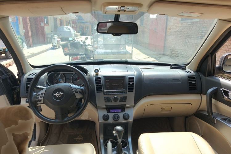 Used Haima Qishi 2012 2.0L Automatic Intelligent Navigation Version Center Console