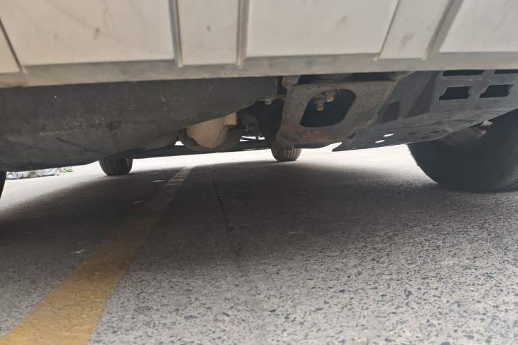 Used Haima Qishi 2012 2.0L Manual Urban Elite Edition Chassis Front
