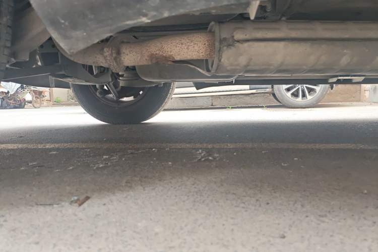 Used Haima Qishi 2012 2.0L Manual Urban Elite Edition Chassis Rear Right