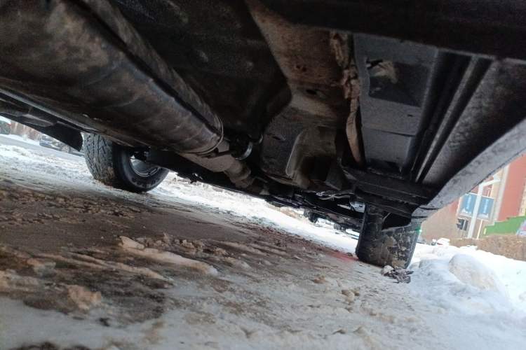 Used Haima Qishi 2012 2.0L Automatic Elegant Style Chassis Rear Right
