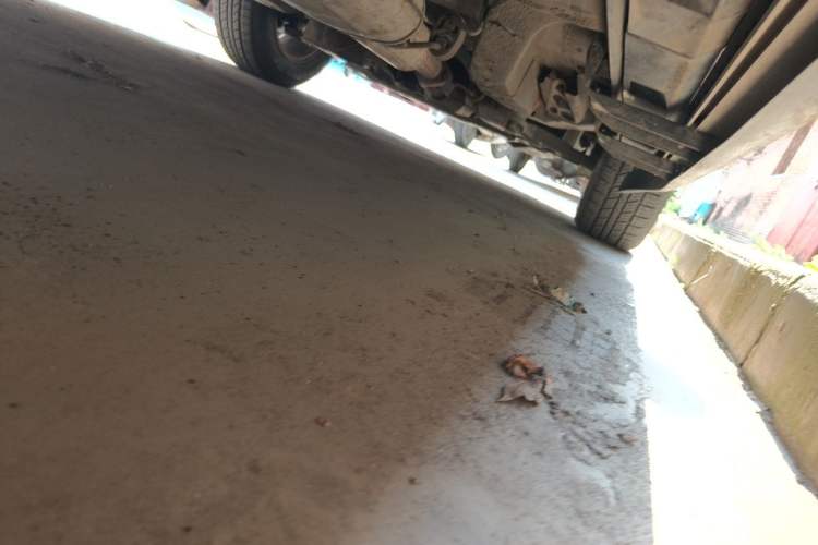 Used Haima Qishi 2012 2.0L Automatic Intelligent Navigation Version Chassis Rear Right