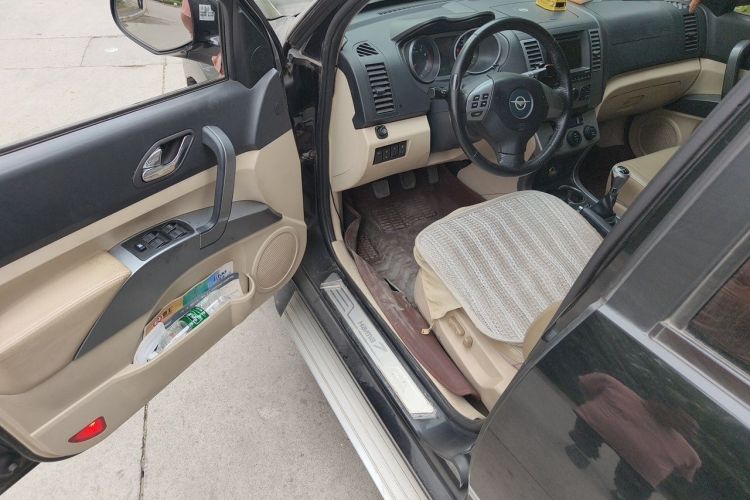 Used Haima Qishi 2012 2.0L Manual Smart Navigation Version Driver Seat
