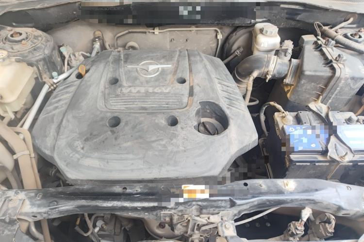 Used Haima Qishi 2012 2.0L Manual Elegant Style Engine Bay