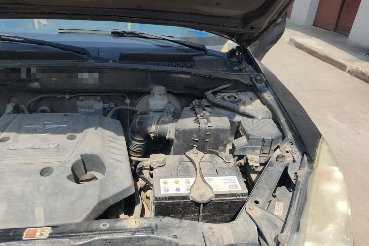 Used Haima Qishi 2012 2.0L Automatic Intelligent Navigation Version Engine Bay Left