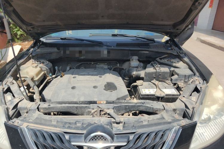 Used Haima Qishi 2012 2.0L Automatic Intelligent Navigation Version Engine Bay