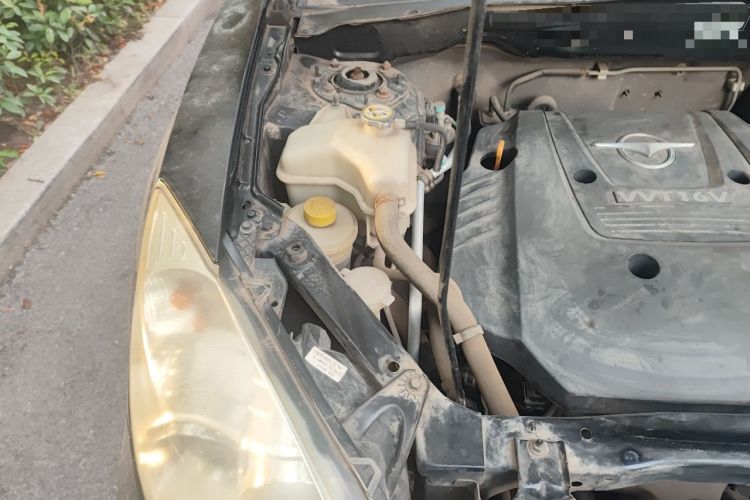 Used Haima Qishi 2012 2.0L Manual Elegant Style Engine Bay Right