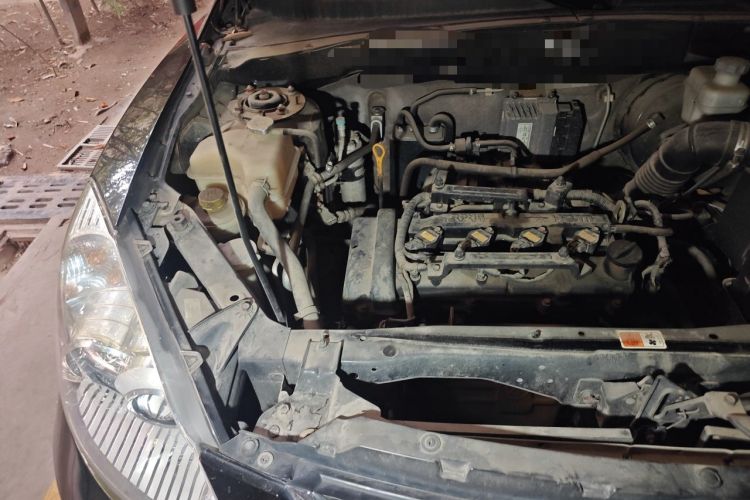 Used Haima Qishi 2012 2.0L Automatic Intelligent Navigation Version Engine Bay Right