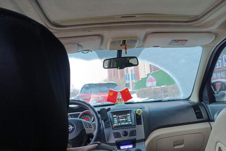 Used Haima Qishi 2012 2.0L Automatic Elegant Style Headliner