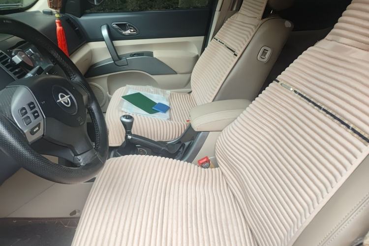 Used Haima Qishi 2012 2.0L Manual Elegant Style Left Front Seat