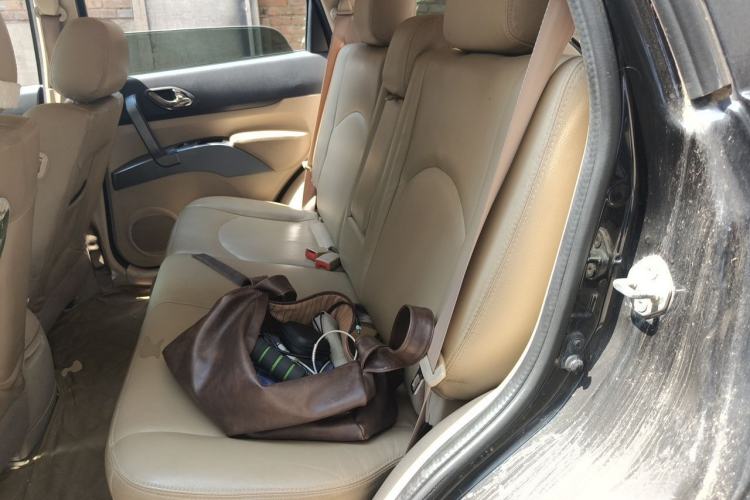 Used Haima Qishi 2012 2.0L Automatic Intelligent Navigation Version Left Rear Seat