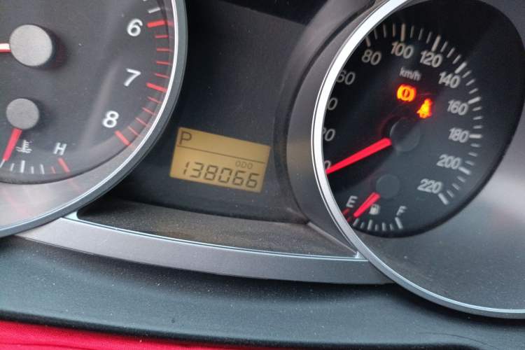 Used Haima Qishi 2012 2.0L Automatic Elegant Style Odometer Close Up