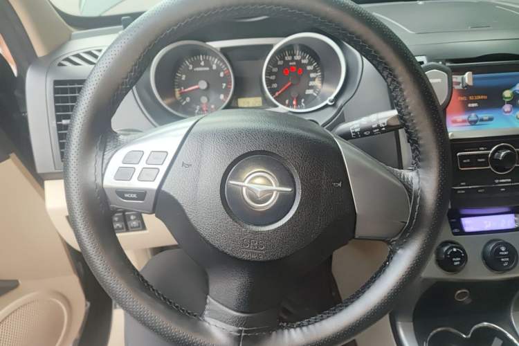 Used Haima Qishi 2012 2.0L Manual Elegant Style Steering Wheel