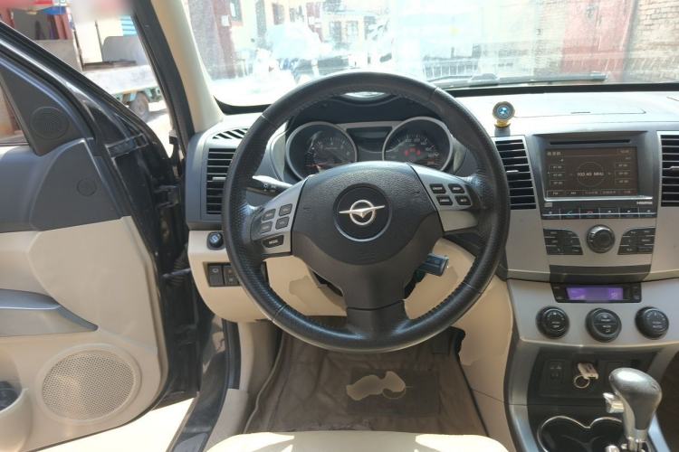 Used Haima Qishi 2012 2.0L Automatic Intelligent Navigation Version Steering Wheel