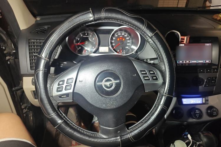 Used Haima Qishi 2012 2.0L Automatic Intelligent Navigation Version Steering Wheel