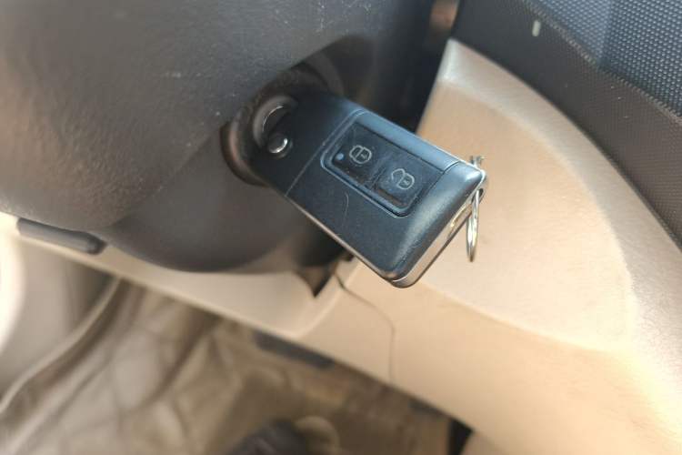 Used Haima Qishi 2012 2.0L Automatic Intelligent Navigation Version Vehicle Key