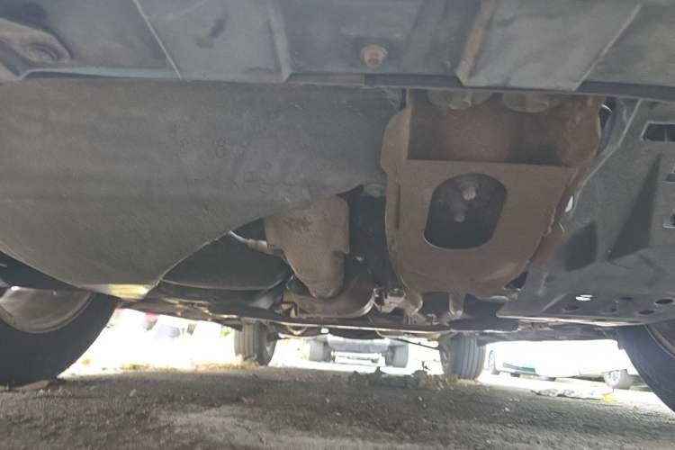 Used Haima Qishi 2012 2.0L Automatic Intelligent Navigation Version Chassis Front
