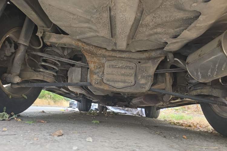 Used Haima Qishi 2012 2.0L Automatic Intelligent Navigation Version Chassis Rear
