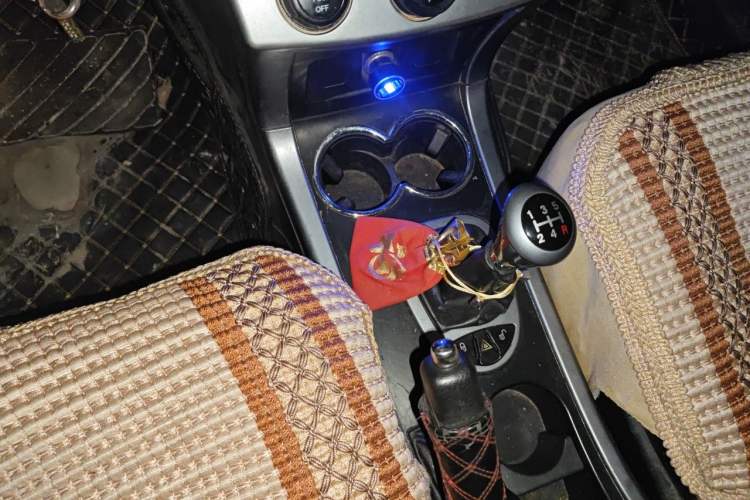 Used Haima Qishi 2012 2.0L Manual Urban Elite Edition Gear Lever