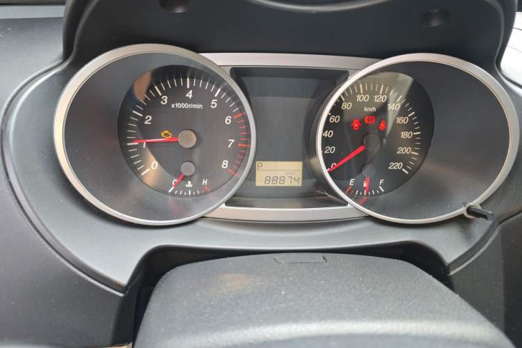 Used Haima Qishi 2012 2.0L Automatic Intelligent Navigation Version Odometer Close Up