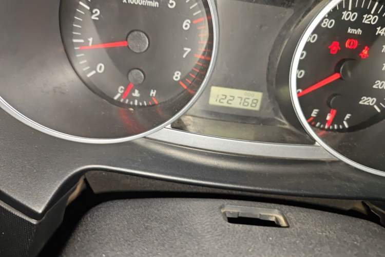 Used Haima Qishi 2012 2.0L Manual Urban Elite Edition Odometer Close Up