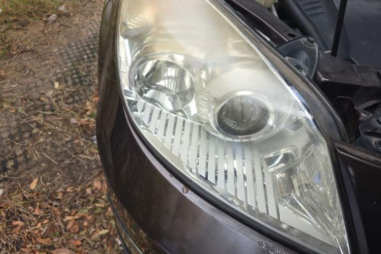 Used Haima Qishi 2012 2.0L Automatic Intelligent Navigation Version Right Front Headlight