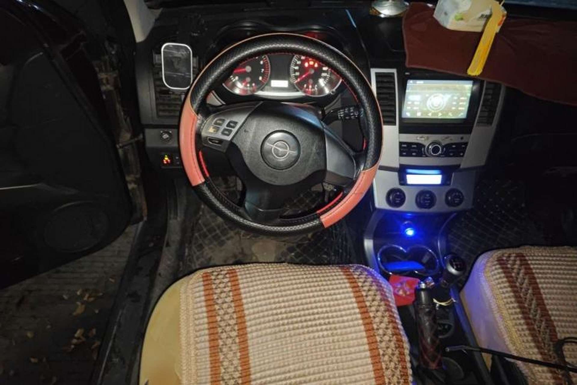 Used Haima Qishi 2012 2.0L Manual Urban Elite Edition Steering Wheel