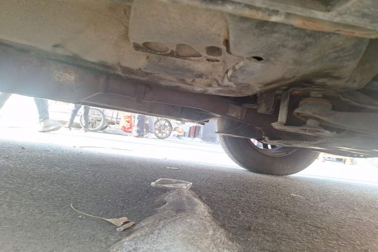 Used Haima Qishi 2012 2.0L Automatic Elegant Style Chassis Front Right