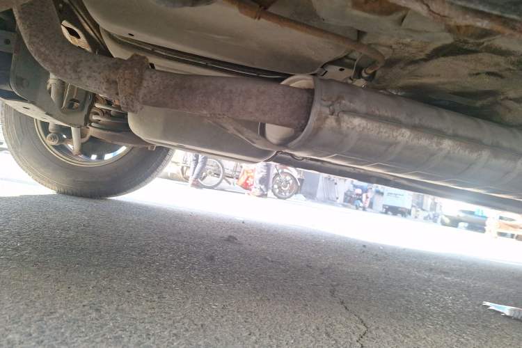Used Haima Qishi 2012 2.0L Automatic Elegant Style Chassis Rear Right