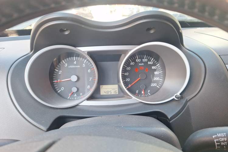 Used Haima Qishi 2012 2.0L Automatic Elegant Style Instrument Cluster
