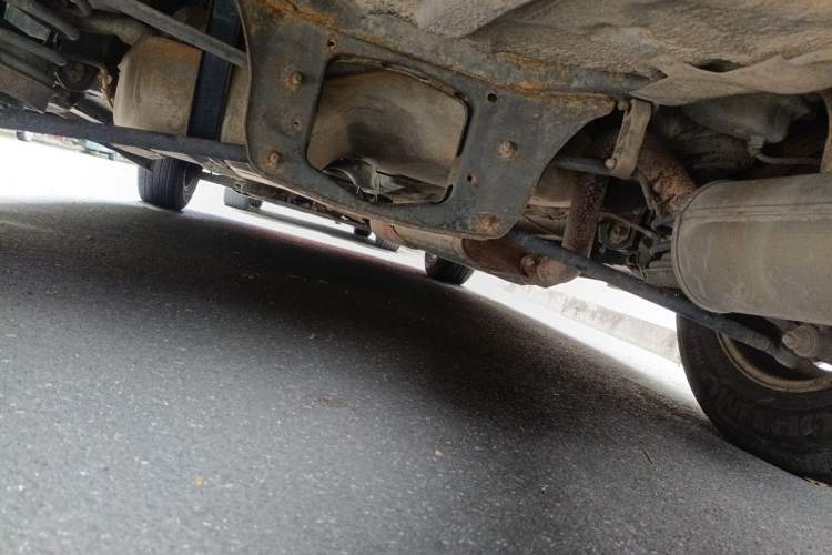 Used Haima Qishi 2013 2.0L Manual Classic Trim Chassis Rear