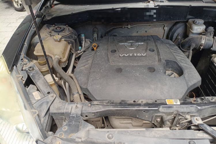 Used Haima Qishi 2013 2.0L Manual Classic Trim Engine Bay Right
